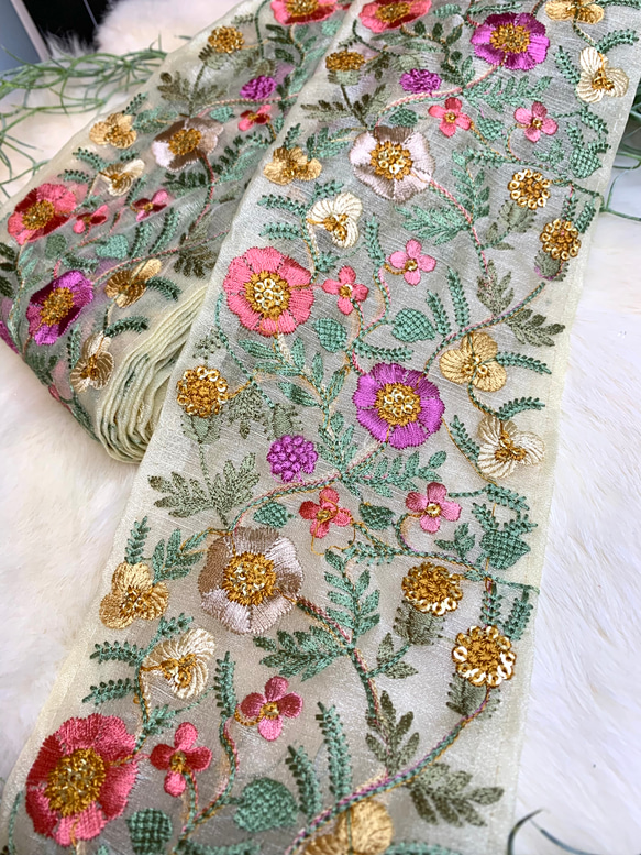 新作♡ ♡ インド刺繍リボン［50cm × 幅約10cm］No g 3枚目の画像