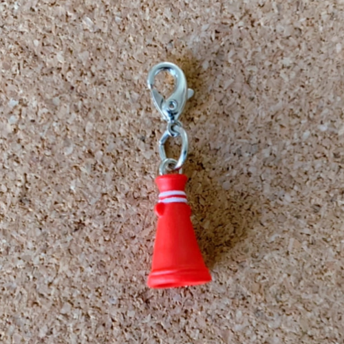 ファスナー用 チャーム メガホン レッド その他アクセサリー