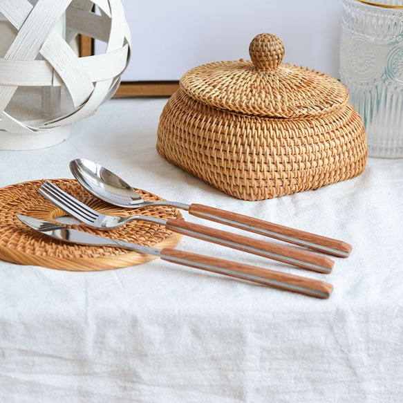 収納カゴ 蓋付きバスケット 卓上（小物入れ、お菓子入れ、リングピロー