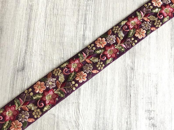 インド刺繍リボン シルク100% 花 紫 着物 帯 ボタニカルフラワー アジアン 2枚目の画像