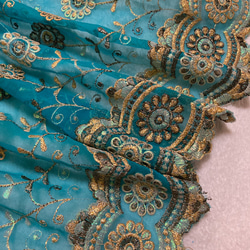 インド刺繍布 ドゥパタ ダンス 衣装 エスニック 青 ターコイズブルー 花 生地 3枚目の画像