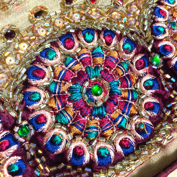 インド刺繍リボン サリーボーダー 万華鏡 ビーズ シルク エスニックヴィンテージ 3枚目の画像