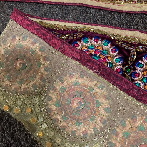 インド刺繍リボン サリーボーダー 万華鏡 ビーズ シルク