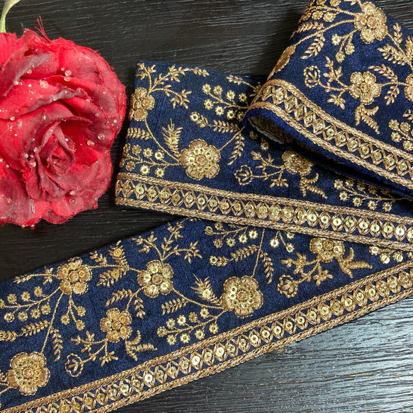 ハンドメイドインド刺繍 ネイビーブルータペストリー ヴィンテージ 布