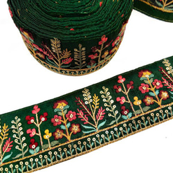 インド刺繍リボン アジアン チロリアンテープ 花 ボタニカル 緑 シルク 絹 グリーン 着物帯 リメイク ヘアゴム に 3枚目の画像
