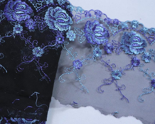 刺繍レース チュール 黒 青 薔薇 ハート ゴージャス プリンセス