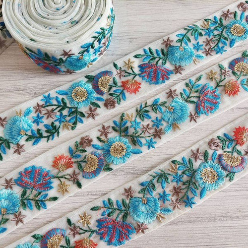インド刺繍リボン 水色 青 チュールレース アンティーク花刺繍 手芸