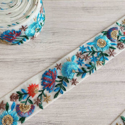 インド刺繍リボン 水色 青 チュールレース アンティーク花刺繍 手芸テープ 北欧 オーガンジー シルク ベルト 金 6枚目の画像