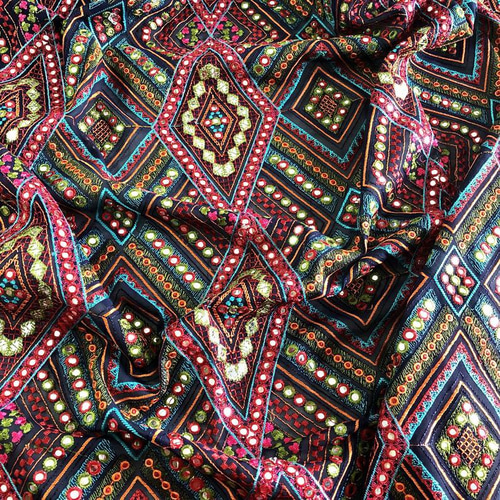 インド刺繍 布 生地 はぎれ エスニック ミラーワーク アジアン