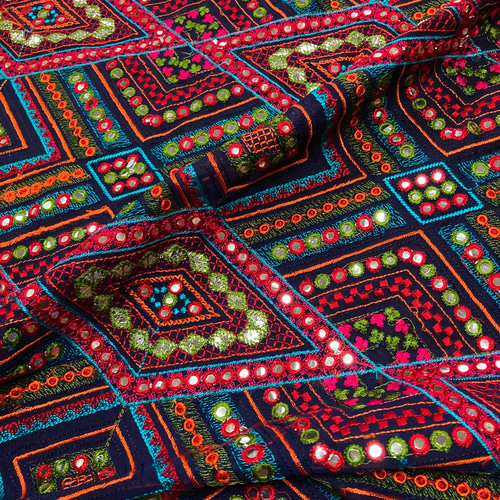 インド刺繍 布 生地 はぎれ エスニック ミラーワーク アジアン