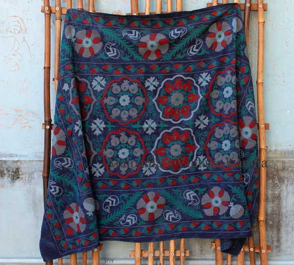 ✴︎ヴィンテージカンタキルト　ラリーキルト　マルチカバー✴︎ インド製ヴィンテージカンタラリーキルト アートマルチカバー 【公式通販】