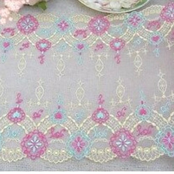 刺繍チュールレース 両耳 ピンク ハート プリンセス シャンデリア 手芸 生地 ダブル リカちゃん ドレス かわいい洋服 3枚目の画像