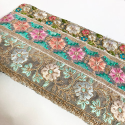 インド刺繍リボンセット 花 チュールレース 刺繍ポーチ ペンケース 筆箱 に 刺繍テープ アジアン 小学生 子供 1枚目の画像