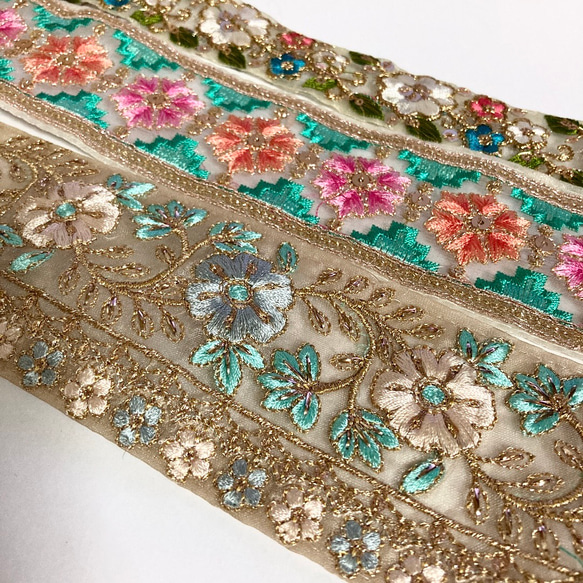 インド刺繍リボンセット 花 チュールレース 刺繍ポーチ ペンケース 筆箱 に 刺繍テープ アジアン 小学生 子供 5枚目の画像