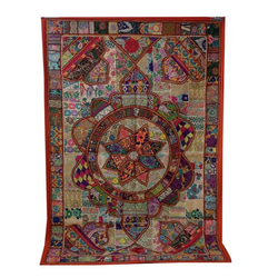 インド刺繍 敷物 マット カーペット 花 輸入ラグ 絨毯 パッチワークキルト アジアン エスニック ヴィンテージ 北欧 2枚目の画像