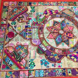 インド刺繍 敷物 マット カーペット 花 輸入ラグ 絨毯 パッチワークキルト アジアン エスニック ヴィンテージ 北欧 7枚目の画像