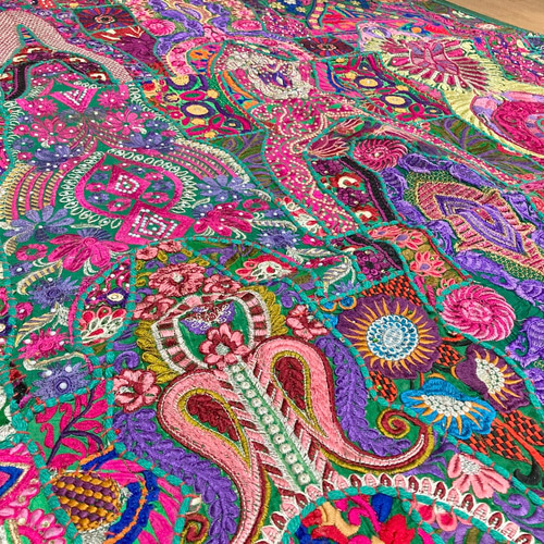 インド刺繍ラグ タペストリー アジアン北欧 壁掛け 布 ラリー