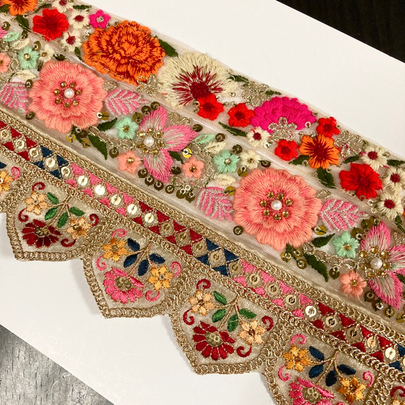 インド刺繍リボンセット ピンクパール スカラップ 薔薇 刺繍