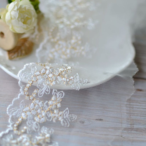 刺繍レース 白 花 結婚式 ドレス 金 ゴールド 入学式 ブライス 服 手芸  