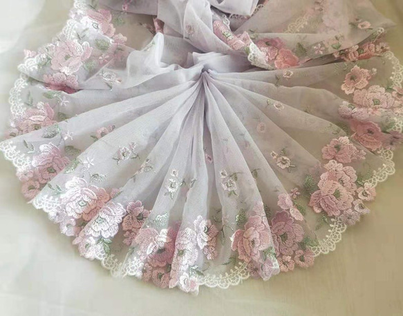 薄紫 ピンク刺繍 チュールレース 花 薔薇 メルヘン ミルキー ブライス