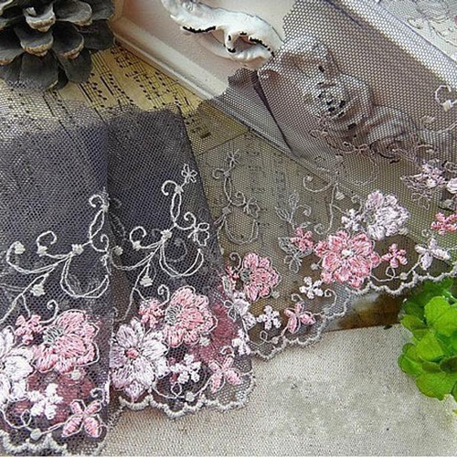 刺繍レース 黒 ブラック ピンク 花 ヴィンテージ ハンドメイド