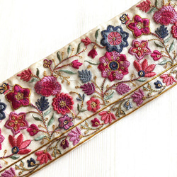 インド刺繍リボン チュールレース オーガンジー 手芸 花 ボタニカル 刺繍テープ ピンク 春 エスニック 刺繍布 北欧 1枚目の画像