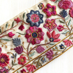 インド刺繍リボン チュールレース オーガンジー 手芸 花 ボタニカル 刺繍テープ ピンク 春 エスニック 刺繍布 北欧 2枚目の画像
