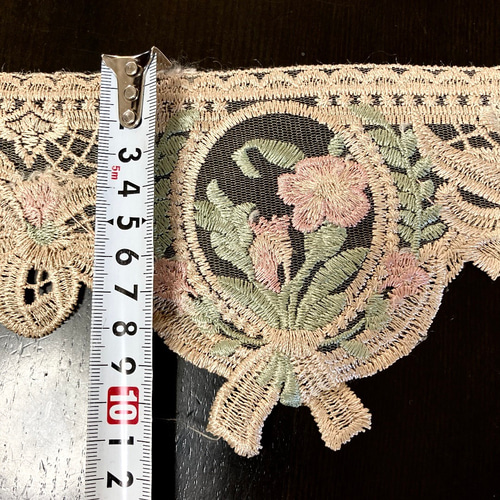 フランスアンティークプリーツチュールレース※シルクロココモチーフ・リボン装飾B※ チュールレース 刺繍 ロココリボン ボンネット - フランス