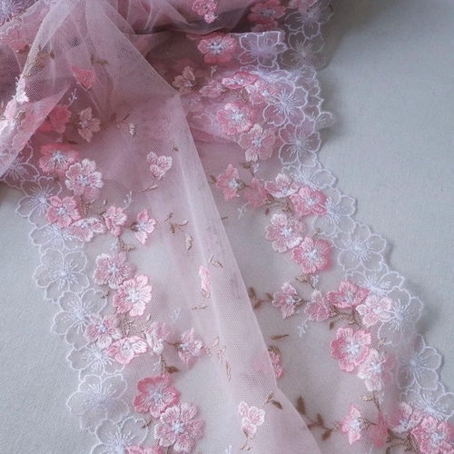 刺繍チュールレース 春 桜 ピンク 花 高級 レースマスク ドール