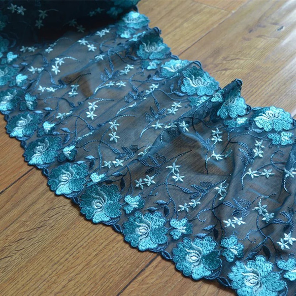 モワティエ　レース刺繍タブリエ　青 Baroque × Moi-même-Moitié – Moi-meme-Moitie