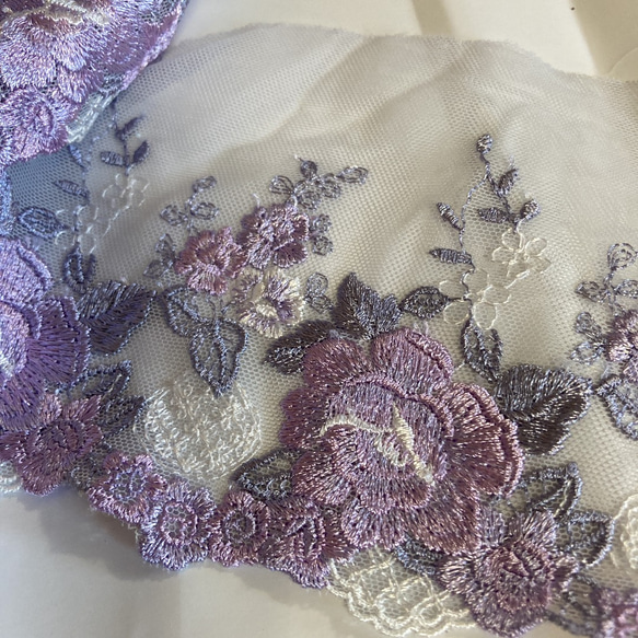 刺繍レース 紫 花 プリンセス 手芸 素材 刺繍布 輸入生地 インド刺繍リボン ヴィンテージ アンティーク レトロ 5枚目の画像