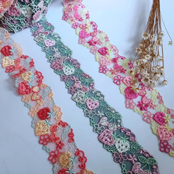 苺 いちご 春 刺繍レース チロリアンテープ さくらんぼ ハート手芸 布 はぎれ グリーン みどり ストロベリー 北欧 7枚目の画像