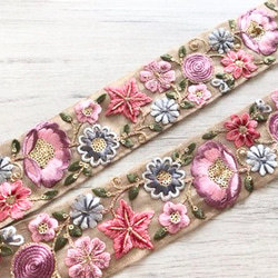 インド刺繍ラグ パッチワーク ハンドメイド 紫 ヴィンテージ敷物