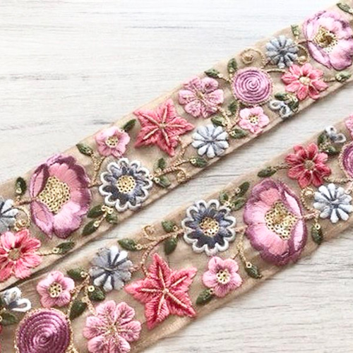専用アンティークシルクドレスシルク刺繍リボンアンティークレース インド刺繍リボン シルク 高級 ボタニカルレース ハンドメイド素材