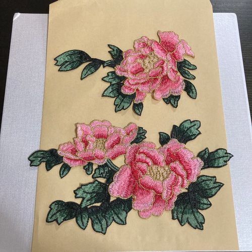 牡丹 ボタン ピンク 花 大きめ 刺繍ワッペン アップリケ 結婚式 ドレス