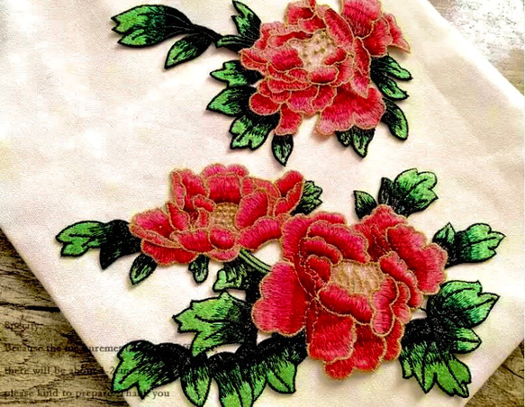 牡丹 ボタン 花 大きめ刺繍ワッペン アップリケ オレンジ 赤