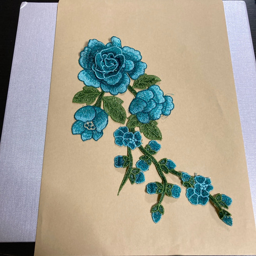 薔薇 刺繍ワッペン バラ 立体 3D 緑 グリーン 刺繍レース レトロ 薔薇 刺繍ワッペン バラ 立体 3D 緑 グリーン 刺繍レース レトロ
