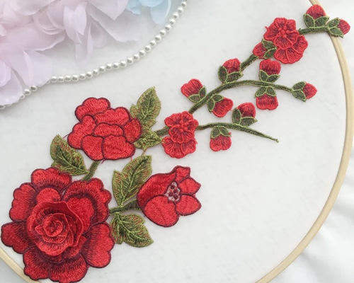 薔薇 刺繍ワッペン バラ 立体 3D レッド 赤 フラメンコ 素材