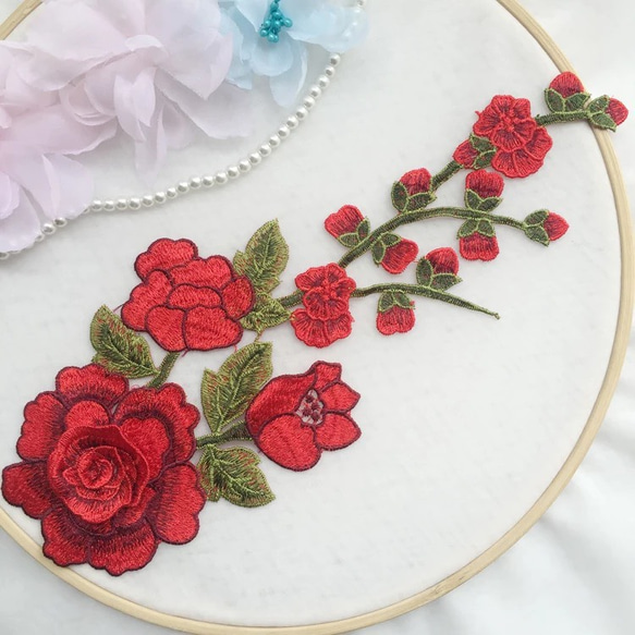 薔薇 刺繍ワッペン バラ 立体 3D レッド 赤 フラメンコ 素材