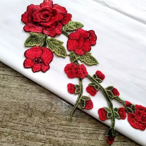 薔薇 刺繍ワッペン バラ 立体 3D レッド 赤 フラメンコ 素材