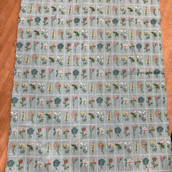 刺繍布 フラワー 花 ボタニカル 水色 リネン デイジー 北欧 ガーデニング コットン 麻 テーブルクロス エスニック 5枚目の画像