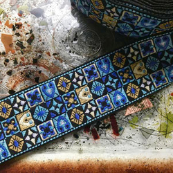 インドリボン ジャガード織 タイル柄 パッチワーク柄 カメラストラップ ベルト エスニック アジアン アンティークレトロ 2枚目の画像
