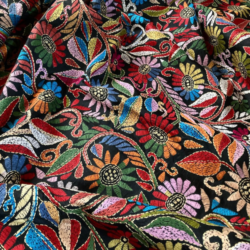 新品 手織り 手刺繍　最高峰ストール【カシューナ】シルク100％刺繍　50万円超