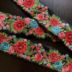 アンティーク フランス 草色リネン 赤い実/草花のシルク刺繍 リング付き巾着 761e623964eff0bcbc4b0e91fe1576
