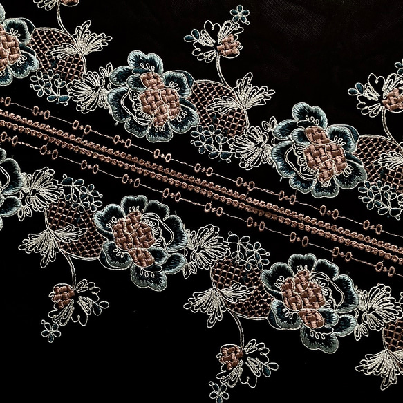 黒 花 刺繍レース 緑 アジアン エスニック 和柄 ドール 人形 服