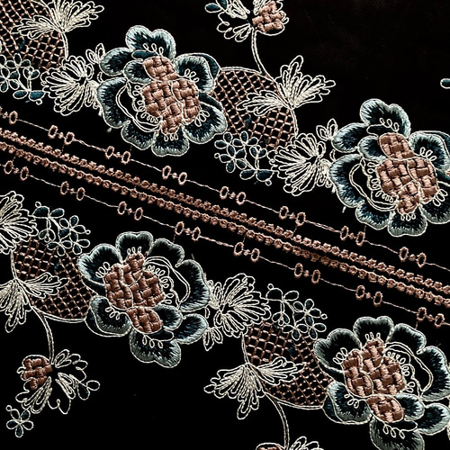 黒 花 刺繍レース 緑 アジアン エスニック 和柄 ドール 人形 服