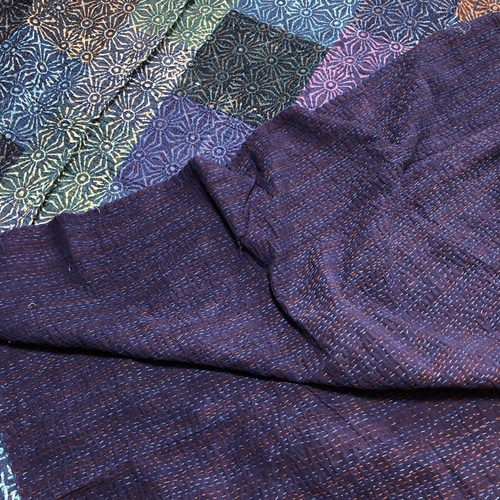 インド手刺繍ベッドカバー パッチワーク ラリーキルト 布 カンタ刺繍