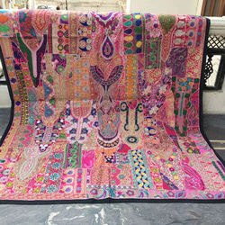 インド刺繍 敷物 ハンドメイド ラグ ボヘミアン エスニック 手作り絨毯