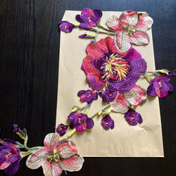 刺繍ワッペン 特大 アップリケ 花 紫色 結婚式 ドレス ワンピース アジアン エスニック 刺繍レース 素材 パーツ 9枚目の画像