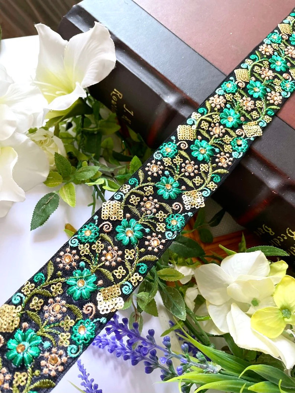 インド刺繍リボン 緑 ベルト 結婚式 黒 チロリアンテープ ヴィンテージ